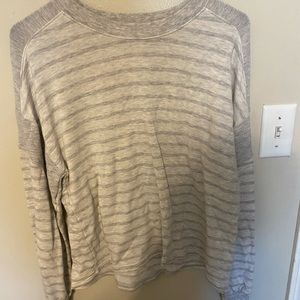 American Eagle 3/4 sleeve shirt